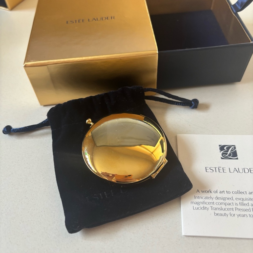 Vintage Estée Lauder Golden Swirls Compact Lucidity Translucent Pressed Powder - Picture 3 of 4